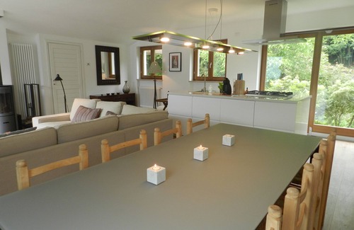 Calozzo Villa | Scenic Villa with Panoramic Lake Como Views & Breakfast