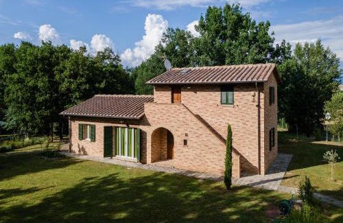 Marciano della Chiana Villa | Discover Belvilla by OYO Casa Ilenia: Family-Friendly Retreat