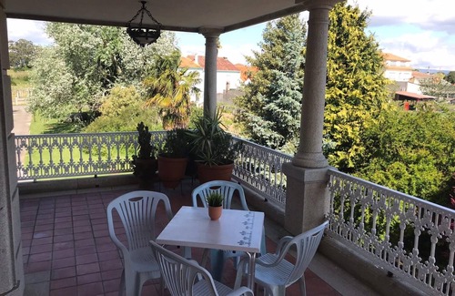 Vilanova House | Villa with pool in peaceful area