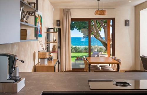 Marina di Modica Villa | Seaside Villa with Pool in Marina di Modica Awaits You