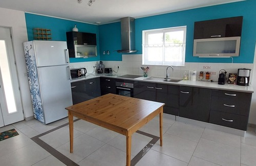 Joyeuse Villa | Relaxing Villa with Pool and Ocean View for 10 Guests