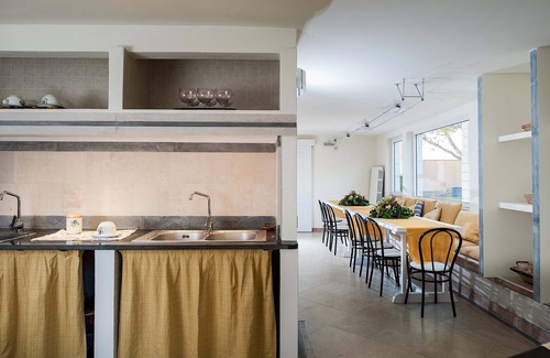 San Lorenzo Villa | Elegant Villa with Pool near San Lorenzo Beach, Noto