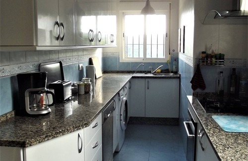 Benamargosa Villa | Seaside Villa for 6 with Air Conditioning & Family-Friendly