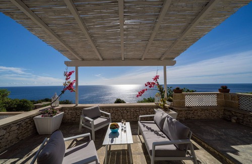 Corsano Villa | Exclusive Villa with Pool and Oceanfront Garden Escape