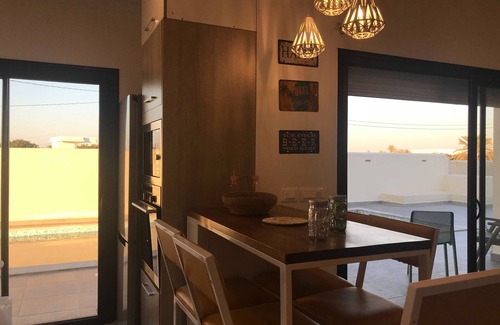 Chergui Villa | Sea View Bungalow with Pool Ideal for Family Getaways