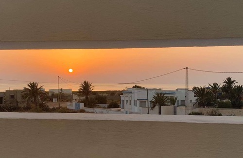 Chergui Villa | Sea View Bungalow with Pool Ideal for Family Getaways
