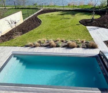 Pasohlavky Villa | Tranquil Villa by Mušovské Jezero with Pool and Ocean Views