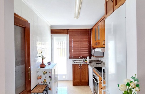 Rojales House | Relaxing Villa with Pool for 10 in Lo Marabú, Rojales