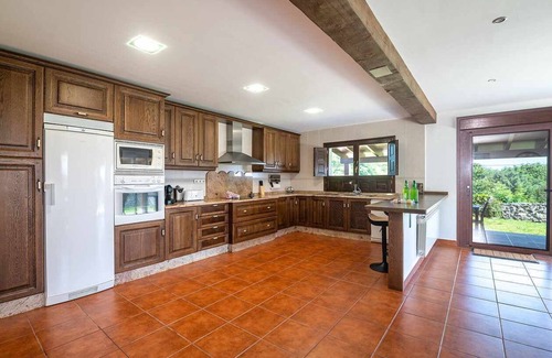 Llanes House | Relaxing Villa with Pool in Llanes - Perfect for Families