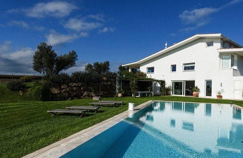 Pescia Fiorentina Villa | Villa with pool in the hills - By LinkHouses