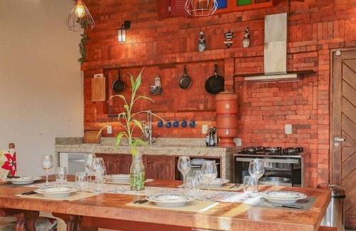 Florianopolis House | Relaxing Villa with Pool, Just 15 Min from Jurerê