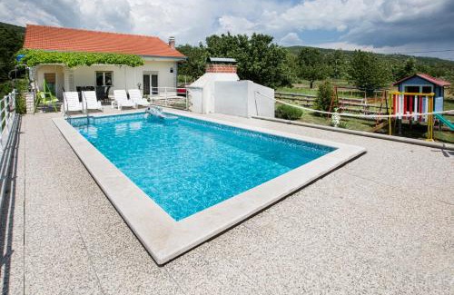 Krusvar Villa | Pet-Friendly Villa with Pool and Ocean Views near Split