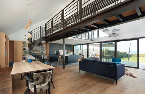 Batz-sur-Mer Villa | Relaxing Villa with Pool and Breathtaking Ocean Views