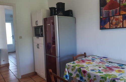 Plage de la Garonnette Villa | Beautiful Villa with Pool Near Sandy Beach in Sainte-Maxime