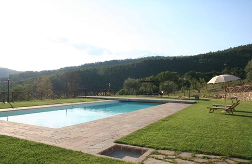 Spedalicchio House | Idyllic Country House with Private Pool and Ocean Views
