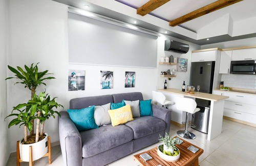 Pedernales Villa | Idyllic Villa with Pool Steps from Buyé Beach – Rated 9.6/10