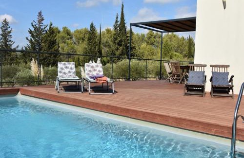 Oupia House | Idyllic Holiday Villa with Private Pool for Memorable Stays