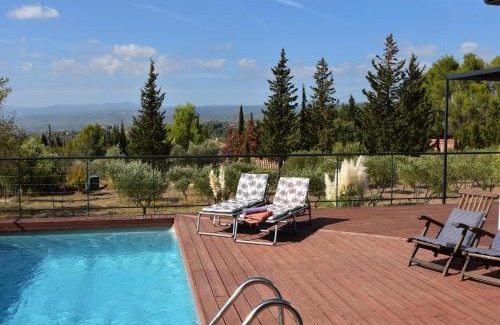Oupia House | Idyllic Holiday Villa with Private Pool for Memorable Stays