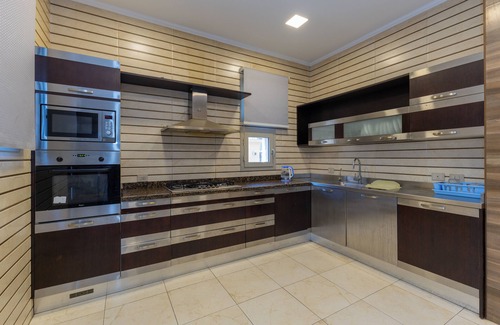 Sheikh Zayed City Villa | Elegant Villa with Private Pool in Beverly Hills
