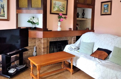 Les Tres Cales Villa | Private Pool Villa for 8/9 Guests Near the Beach