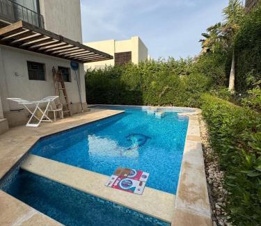 Sheikh Zayed City Villa | Villa with private pool and garden