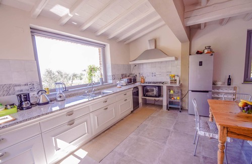 Lucignano Villa | Private Pool Villa Escape Just 4km from Town Center