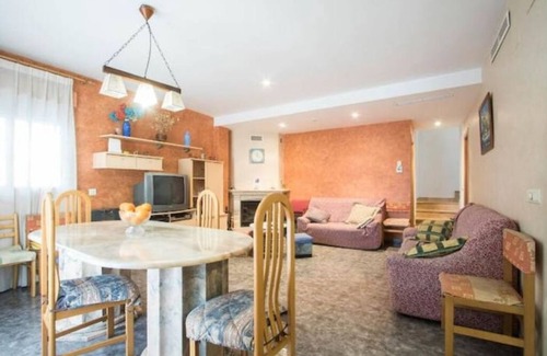 Grao de Gandia Ski Chalet | Beautiful Villa with Private Pool and Oceanfront Views