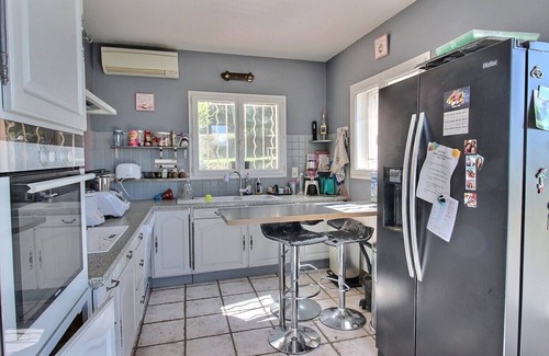 Cabries Villa | Relaxing Villa with Private Pool & Spa near Aix-en-Provence