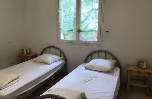 Pinet House | Private Pool Villa: Perfect for Families & Pet-Friendly Stays