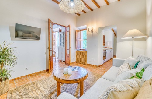 Buger Ski Chalet | Relaxing Villa with Private Pool in Mallorca Awaits You