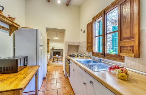 Buger Ski Chalet | Relaxing Villa with Private Pool in Mallorca Awaits You