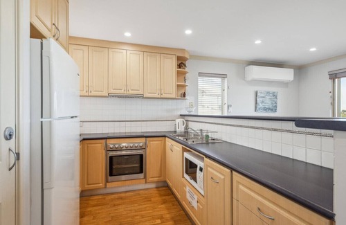 Ledge Point House | Villa with resort amenities