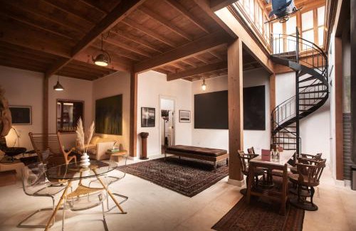 Barranco Apartment | Beautiful Villa with Rooftop Terrace in Barranco