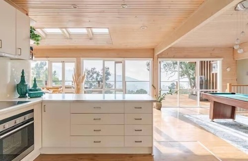 Kalorama Villa | Elegant Villa Panorama with Breathtaking Dandenong Views