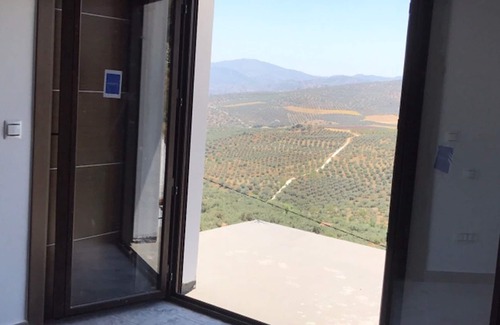 Riogordo Villa | Villa with Panoramic Views & Private Pool near Malaga