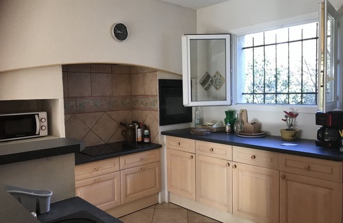 Viols-le-Fort Villa | Relaxing Villa with Pool and Nature, Ideal for Families