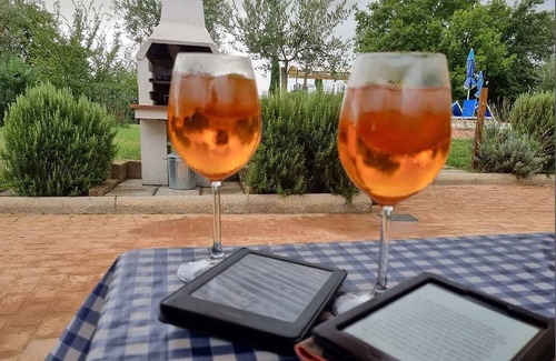 Ferretto Villa | Idyllic Villa in Tuscany with Pool, WiFi & Air Conditioning