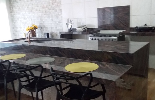 Peruibe House | Relaxing Villa with Pool & BBQ, Steps from the Beach