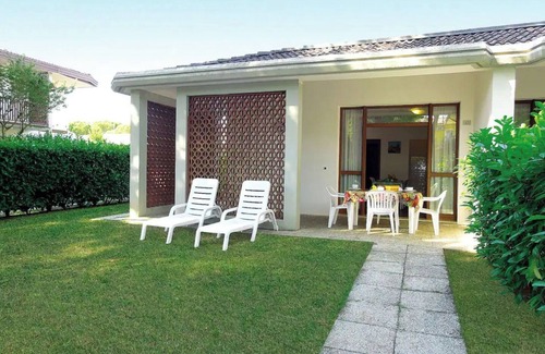 Bibione Lido dei Pini House | Seaside Villa with Ocean View and Pet-Friendly Amenities