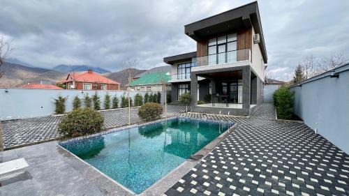 Gabala Villa | Villa Wolverine: Guest Rated 9.3, Pet Friendly with Pool