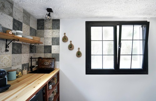 Vravrona Villa | Villa Xenia and Akis: Family-Friendly Stay with Free Breakfast