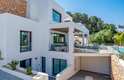 Portitxol Villa | Elegant Villa Xicoria with Pool and Child-Friendly Amenities