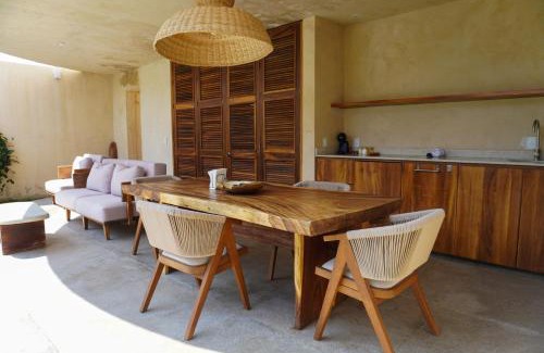 Perula Villa | Relax at Villa Yahualli: Pet-Friendly Retreat with Pool