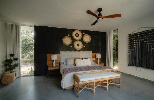 Akumal Villa | Villa Yakunah 5min walk to lagoon oasis