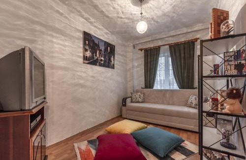 Korkuteli Villa | Experience Villa Yazır: Oceanfront Poolside Retreat