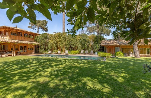 Cap-Ferret House | Villa Yuka - Oceanfront Retreat with Pool in Cap Ferret