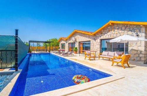 Kas Villa | Villa Yusuf: Eco-Friendly Retreat with Pool & Family Amenities