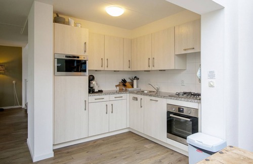 Julianadorp aan zee House | Villa Zeewind: Your Ideal Getaway in Julianadorp aan Zee