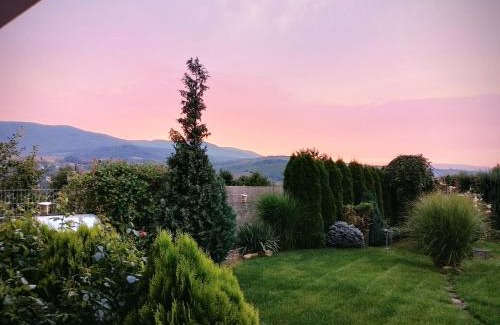 Holubyne House | Villa Solva: Oceanfront Escape with 10/10 Guest Ratings