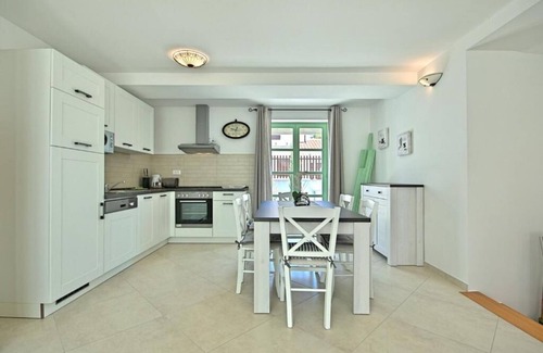 Pomer Villa | Villa Zeus in Istria: Family-Friendly with Private Pool